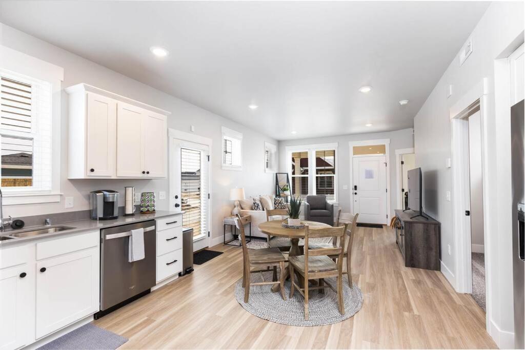 Charming 3-Bedroom In Vibrant New Neighborhood Billings Exterior photo