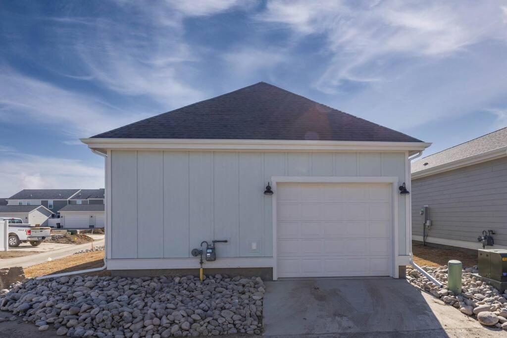 Charming 3-Bedroom In Vibrant New Neighborhood Billings Exterior photo